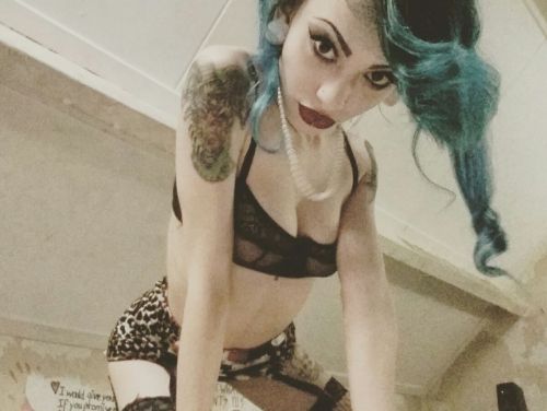virusinfekt:  Tell me what you want, what you like, it’s okay… I’m a little curious, too… Tell me if it’s wrong, if it’s right, I don’t care…  I can keep a secret, can you? Got my mind on your body and your body on my mind… Wearing garter