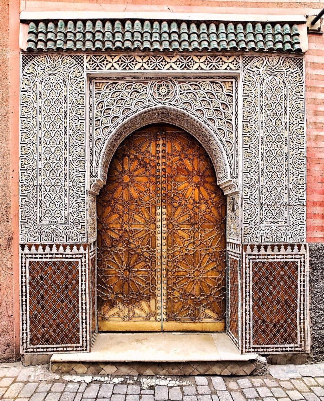 moroccan-kaftan:       