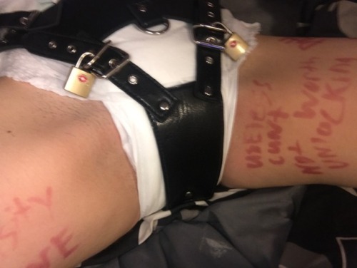 Sex Diaper bondage/punishment pictures