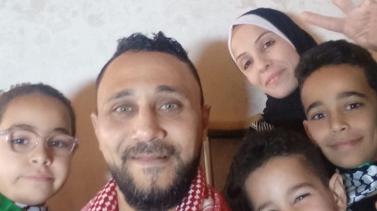 Help, Hani's family and Wassim's family from Gaza to survive
