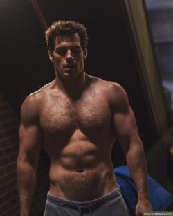 rugbyplayerandfan:  famousbodiesorg:  Henry Cavill Shirtless on Instagramhttp://www.famousbodies.org/henry-cavill-shirtless-on-instagram/  Rugby players, hairy chests, locker rooms and jockstraps Rugby Player and Fan