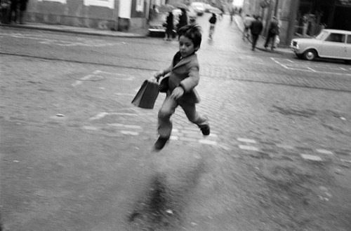 last-picture-show:Josef Koudelka, Lisboa, Portugal, 1975