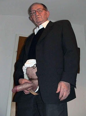 hot-mature-silverdaddies:  bear silver daddies to love now or never the same onOldertube
