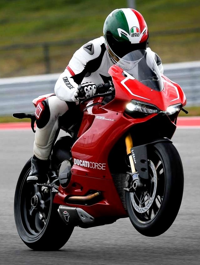 RACE CAFE