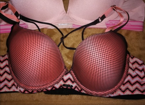 Bra Sport Size 85B Nk Letgo.