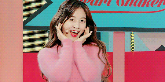 Twice Heart Shaker Explore Tumblr Posts And Blogs Tumgir