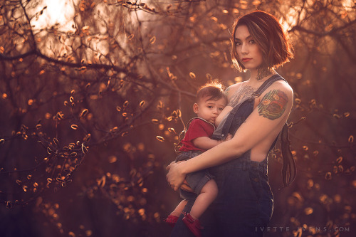 naked-yogi:  fastcompany:  “My own experience inspired me to spread the word and encourage other mothers, as well as non-mothers, to see breastfeeding the way it’s supposed to be seen.”These gorgeous photos of mothers breastfeeding will change the
