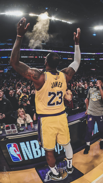 syllejon: LeBron James ↳ Los Angeles Lakers 113 vs Milwaukee Bucks 103March 6, 2020