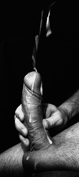 viva-femina: secretthings12345: eloquentlyerotic: So hot to watch you stroke your cock for me… I do 