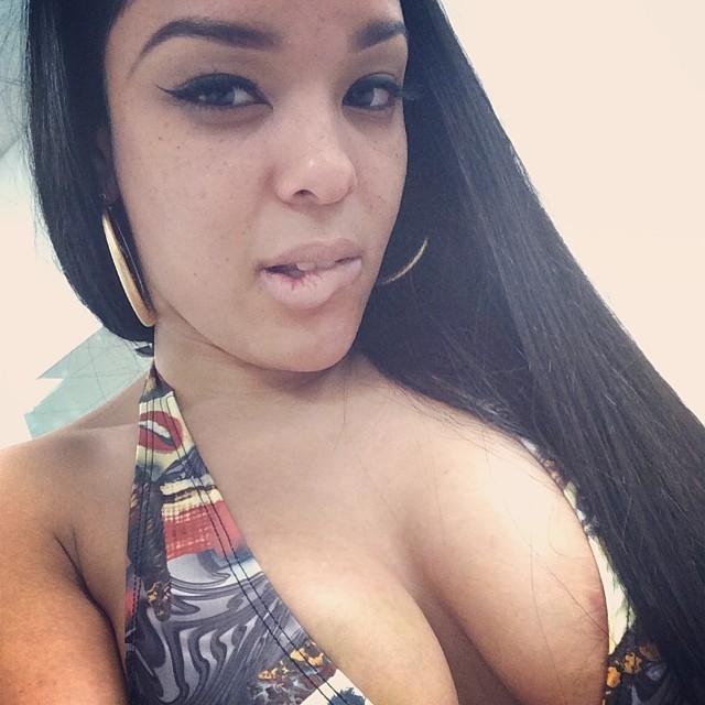 dalandofmilkandhoney:  Charisma J'von