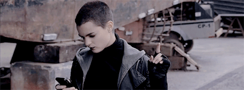 lxurels:  “Negasonic Teenage- What the shit!? That’s the coolest name ever!”