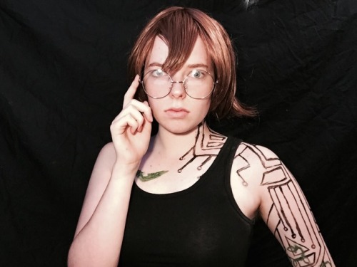 willowrosenburr:  🌿👽🌿 pidge tattoo au 🌿👽🌿  (inspired by @jen-iii’s amazing voltron tattoo series)
