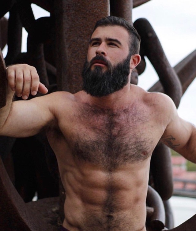 satyrspantheist: Beard dude.