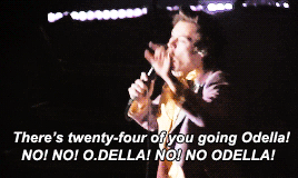 worldstyles:“Thank you Ornella. We’ve had just about enough from you.” // Milan, Italy 04/02.