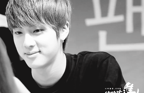 hoseok-ie:  40-42/50 gifs of pretty prince jin 