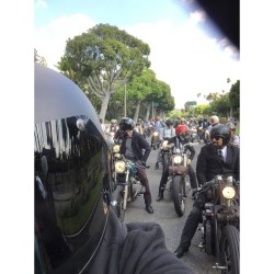 Riding on Sunset to Deus with a few friends.. @triumphamerica  @motochopshop @dgrlosangeles #la #observatory #dgr #dgr2014 #thedistinguishedgentalmensride #triumphthruxton #triumph #thruxton #motoshopchop #deus #caferacer #bobber #oldschool #vintage #dgr