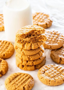 sweetoothgirl:   3 Ingredient Peanut Butter Cookies