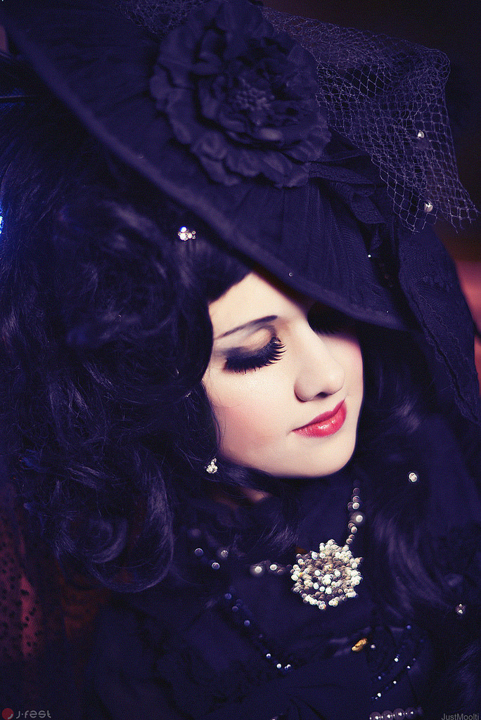 hide-vi:  My outfit for special fashion show organized by Gothic&amp;Lolita festival