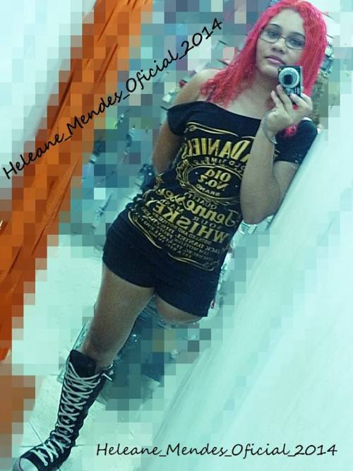 Heleane Mendes. Amputee girl in XX-HI converse bootShe known as Gynnger Carter