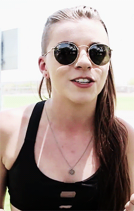 heypvris:  Lynn Gunn Alphabet: G is for Glasses 