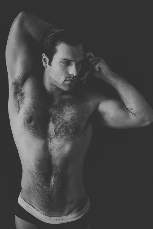 scruffy JIZZ monkey!