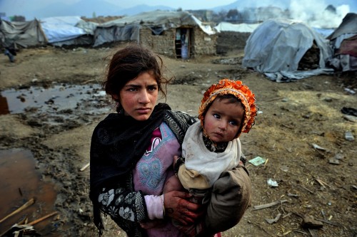 Sisters in a camp for displaced people near Kabul.Source: Onur Çoban