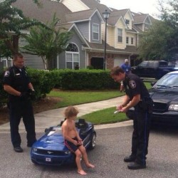 9gag:  First picture of Justin Bieber being arrested for drunk driving 