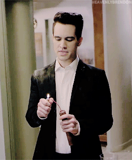 heavenlybrendon:serving looks