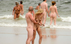Nudist Beach Pics
