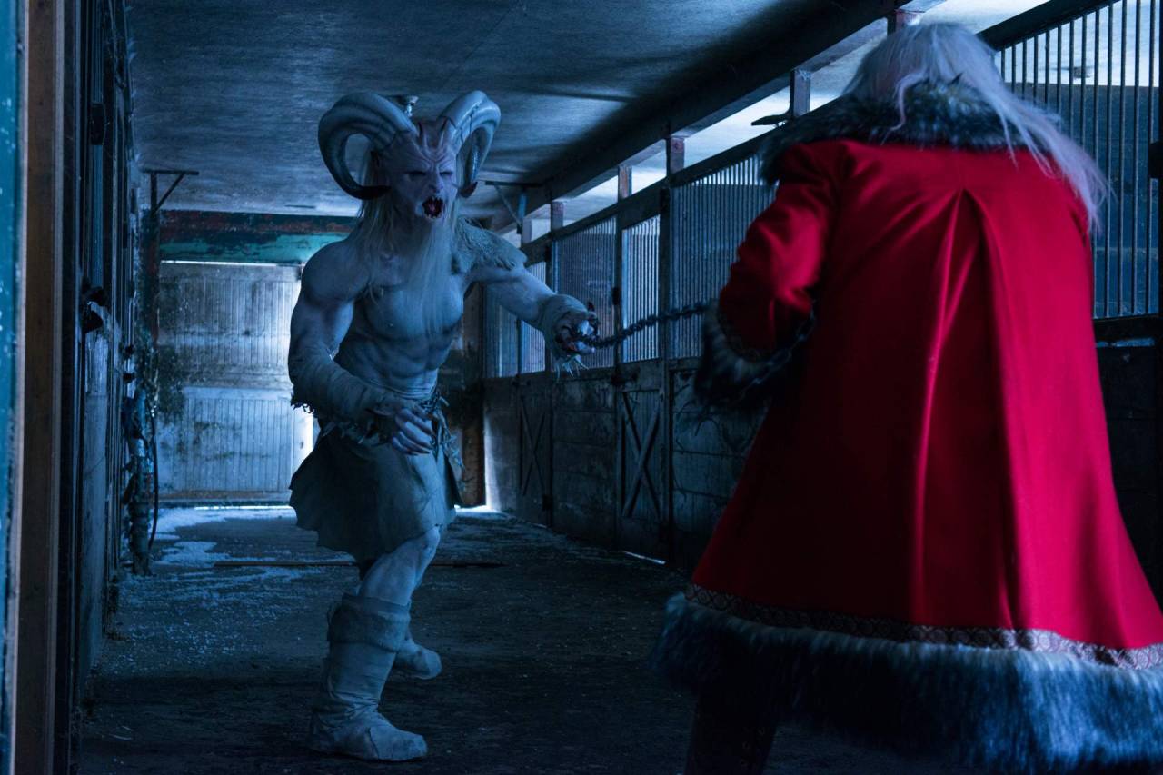 snarlthewerewolf: Next up on the Krampus comparison: A Christmas Horror Story. This