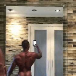 bootyissues:  @kevinsphysique
