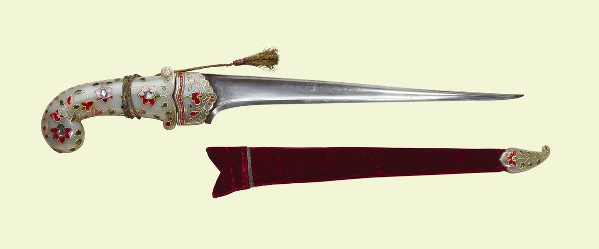 art-of-swords:  Peshkabz DaggerDated: circa 18th centuryCulture: IndianMedium: steel,