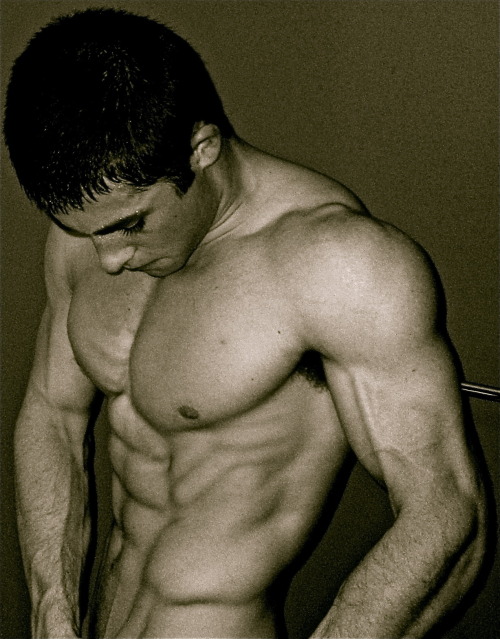 prestidigitasn:  Alex Santaniello Home Page   |    Male Models Tags    |   Archives