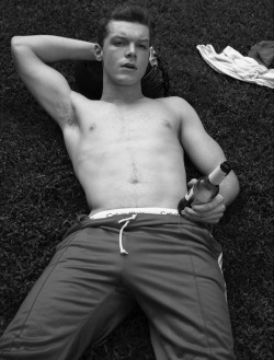 thegayfleet:Cameron Monaghan by Doug Inglish