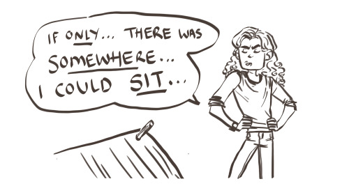 littlesmartart:Lestat has one (1) favourite seat in this house. it’s Louis’ lap. and he will absolut