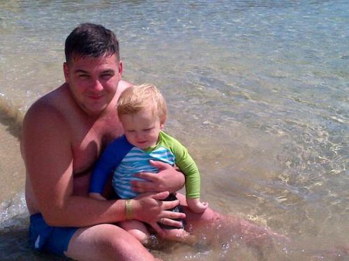 chunkymalecelebs:Mike WardVoice UK 2013 Runner UpPredicted peak weight: 235lbs