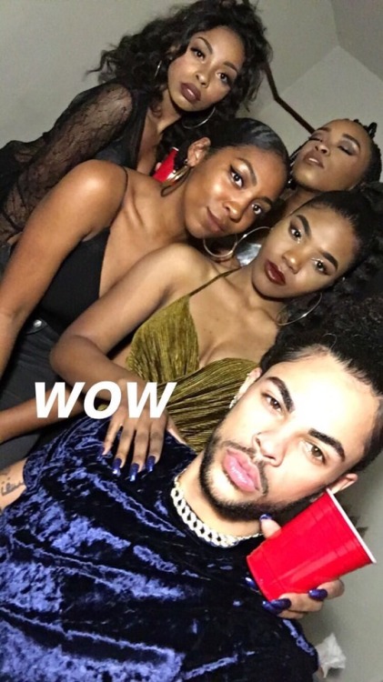 stickysweetlove:Got a lot of different looks tbh