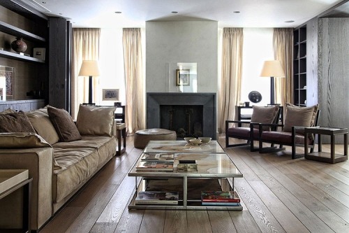 {This contemporary home designed by Greek Esé Studio is located in Kolonaki, Athens. Loving that wal