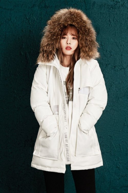 Kim Hyun Ah - CLRIDE.n 2016 F/W Collection Pics