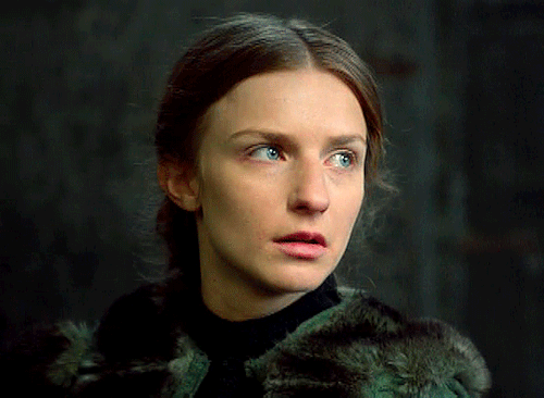 faye-marsay:

Faye Marsay | Period Roles as Anne Neville in The White Queen (2013)as Lizzie Lancaster in The Bletchley Circle (2014)as Steph Chambers in Pride (2014)as Nina Stibbe in Love, Nina (2016) #faye
