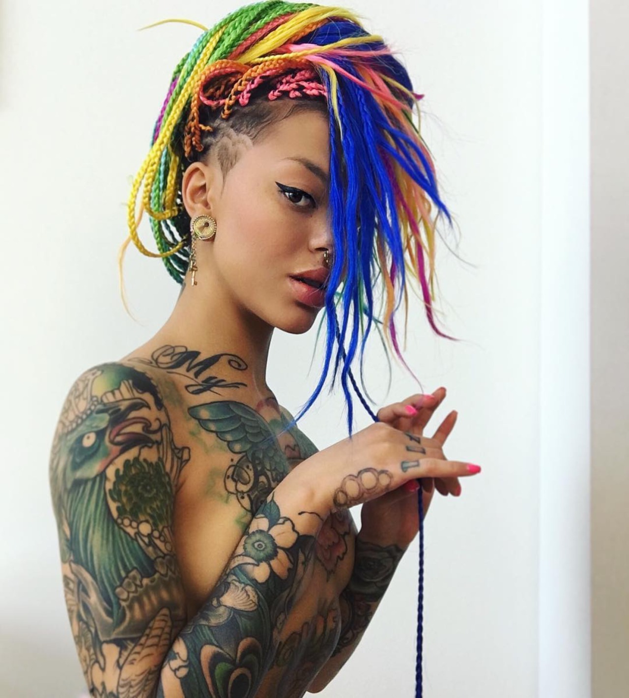 strangersneedlove: @miryamlumpini 🌈 