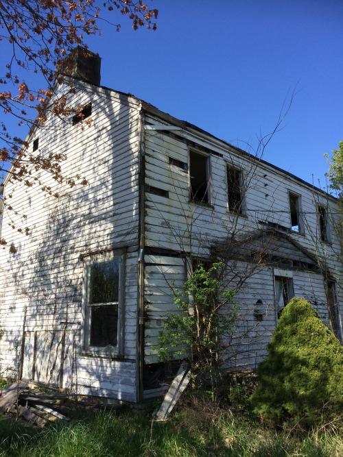 Abandoned house in Clarksburg, Ohio