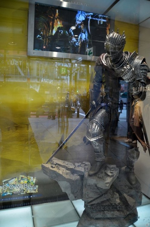 theomeganerd:Dark Souls III Exhibit on display at 109 Men’s in Japan[LOUD HORSE NOISES]