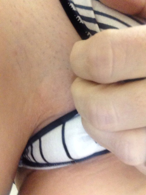 calibigirl:  Played at work again today! So many sexy followers out there that get me wet! Thanks for helping me stay naughty! ;-)