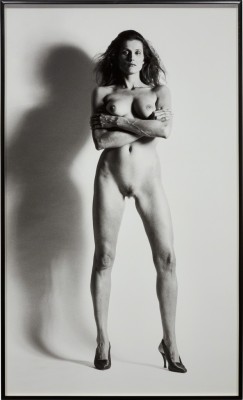 closer-is:  Big Nude VII by Helmut Newton,