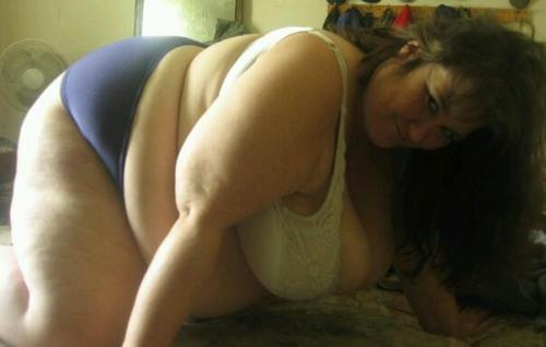 wickedlywenchy:  Guess who??? :-)