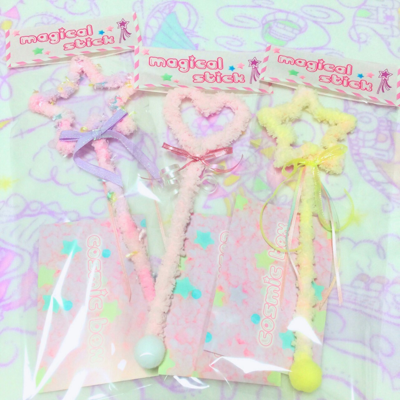 melon-sodaa:   @cosmic_box  {not for your kink/fetish!} 