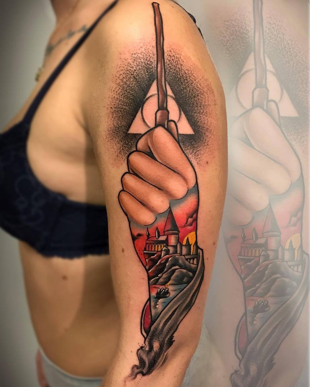 bliindside: 1337tattoos:    Fulvio Vaccarone    This is one of the coolest piece