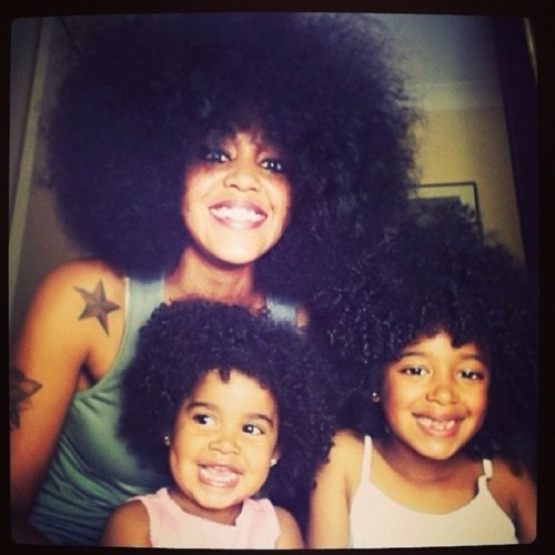FroFam #2frochicks #bighairs #FroFam #naturalhair #naturalista #frobabe #kinks #coils #afro #ilovem