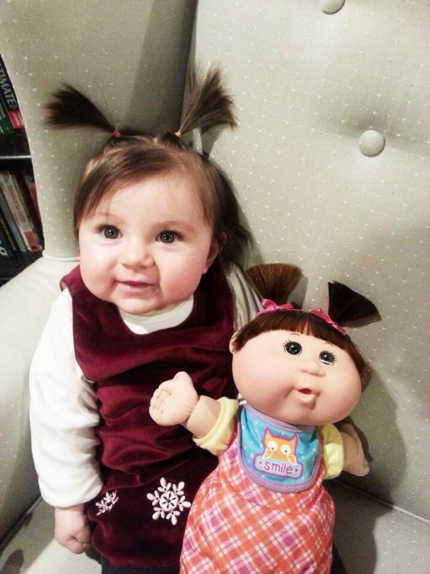 awesome-picz:  Babies Who Look Just Like Their Toy Dolls 